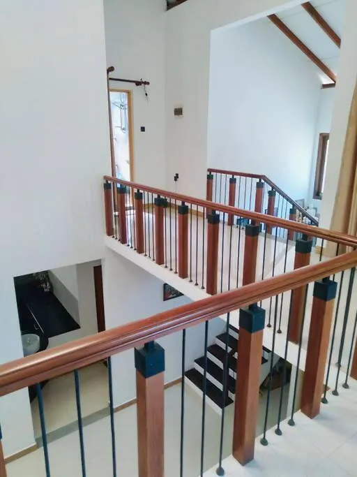 Colombo Villa Near Bolgoda Lake 5 Bed 2.5 Bath Piliyandala
