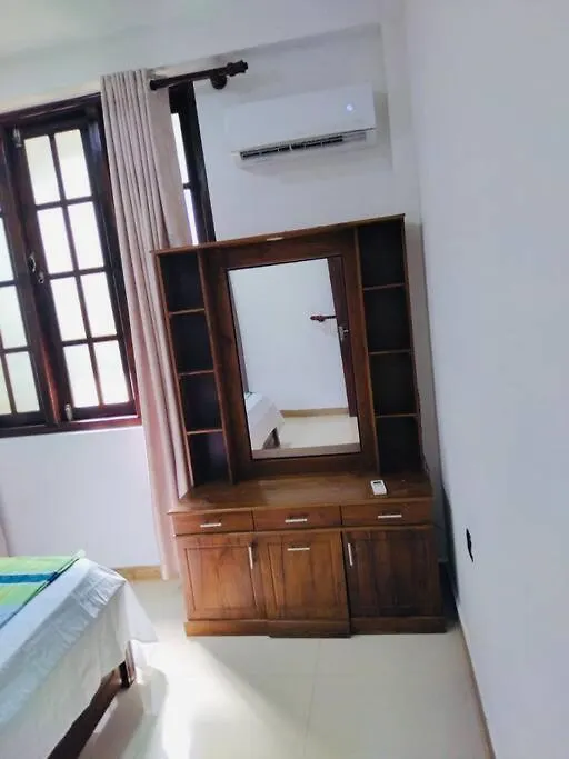 Colombo Villa Near Bolgoda Lake 5 Bed 2.5 Bath Piliyandala